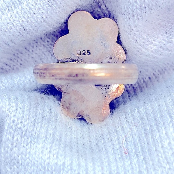 Funky Vintage Ring - Picture 2 of 7